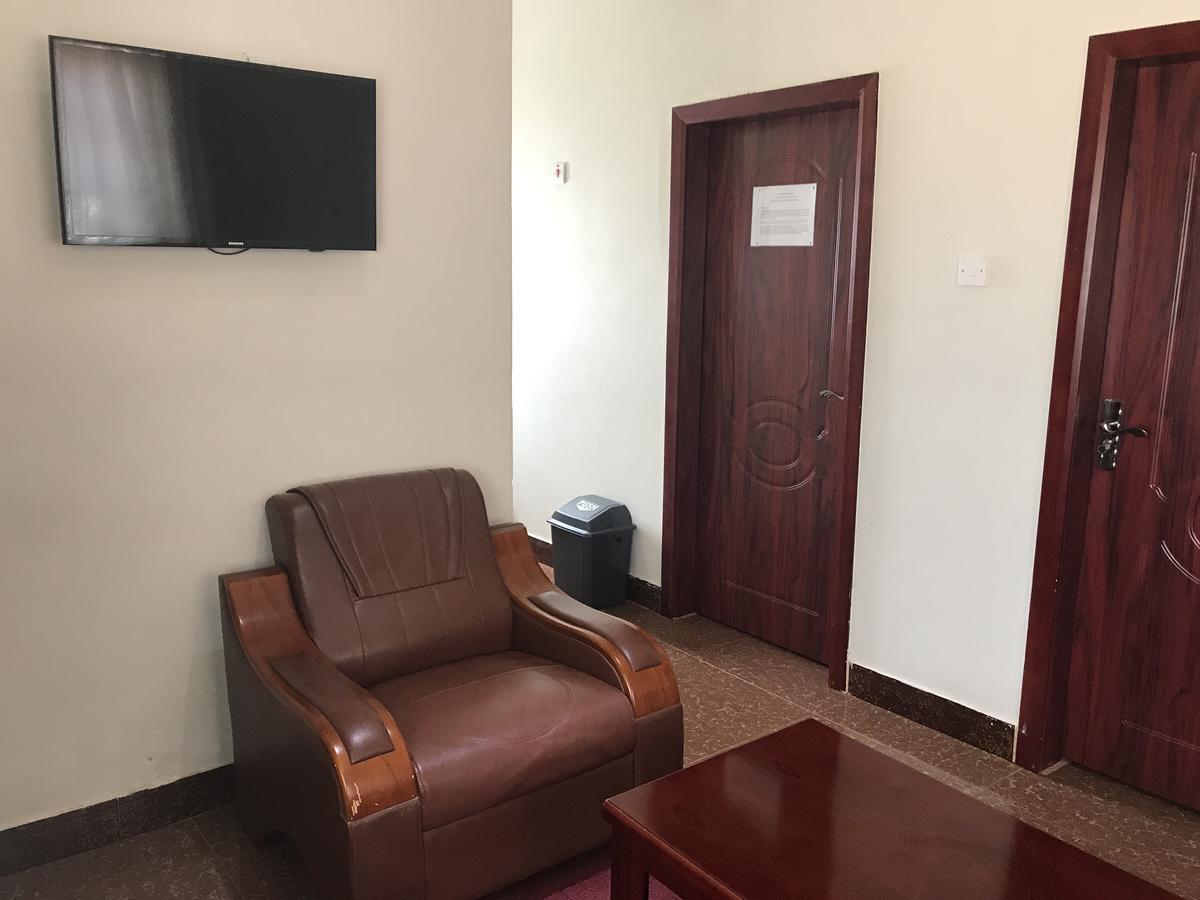 Northern Rock Hotel Mpika Bilik gambar