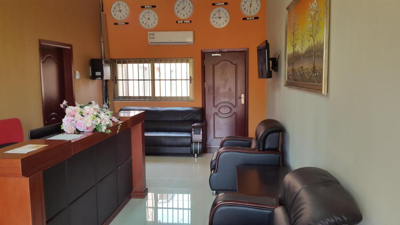 Northern Rock Hotel Mpika Luaran gambar